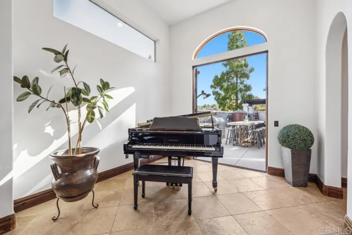 6675 Curlew, Carlsbad, California 92011