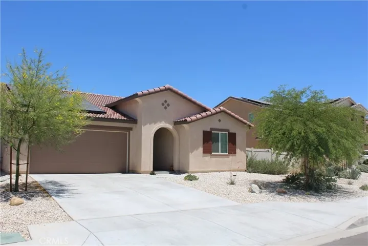 10338 Saddleback Drive, Adelanto, California 92301