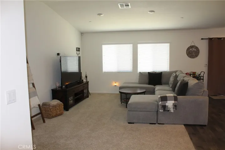 10338 Saddleback Drive, Adelanto, California 92301
