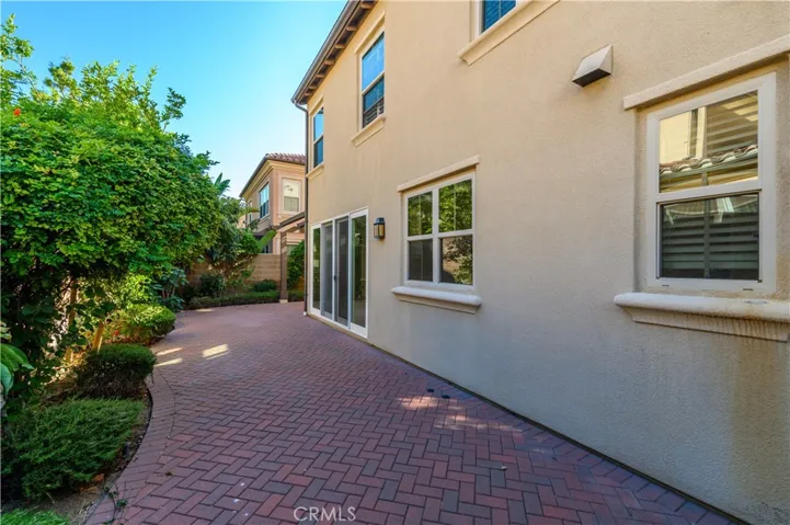 70 Nassau, Irvine, California 92620