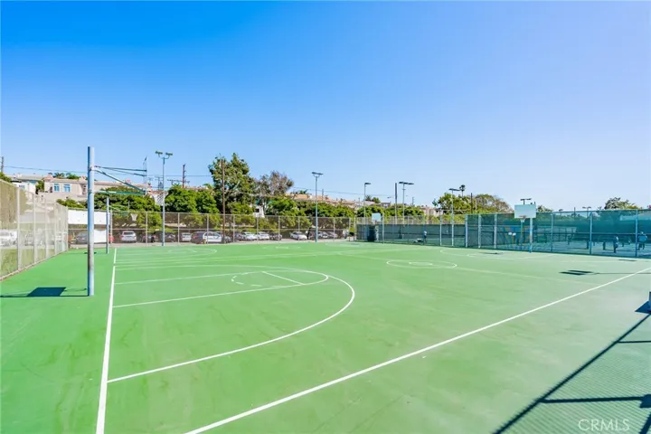 546 11th Street A, Hermosa Beach, California 90254
