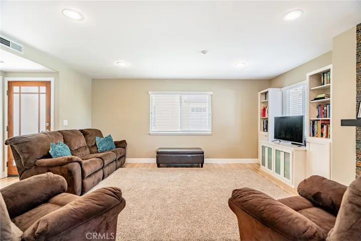 546 11th Street A, Hermosa Beach, California 90254