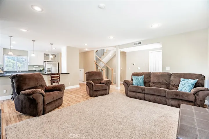 546 11th Street A, Hermosa Beach, California 90254
