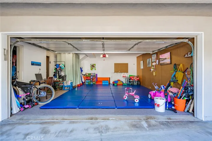 546 11th Street A, Hermosa Beach, California 90254
