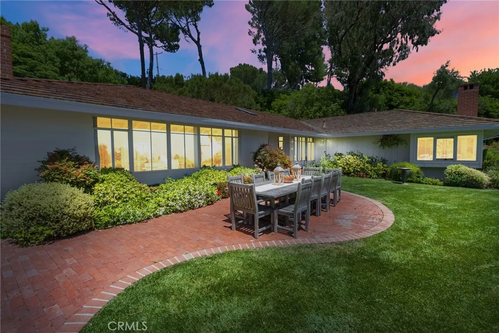 8 Quail Ridge Road S, Rolling Hills, California 90274 home-pic-0