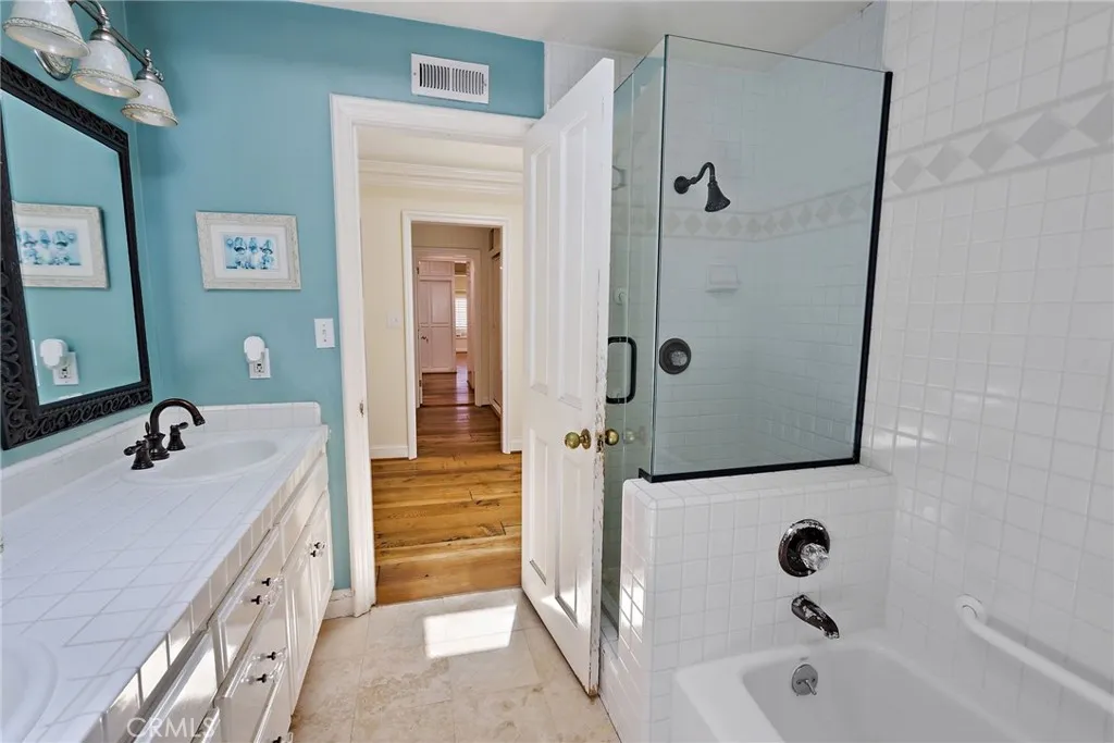 8 Quail Ridge Road S, Rolling Hills, California 90274 home-pic-30
