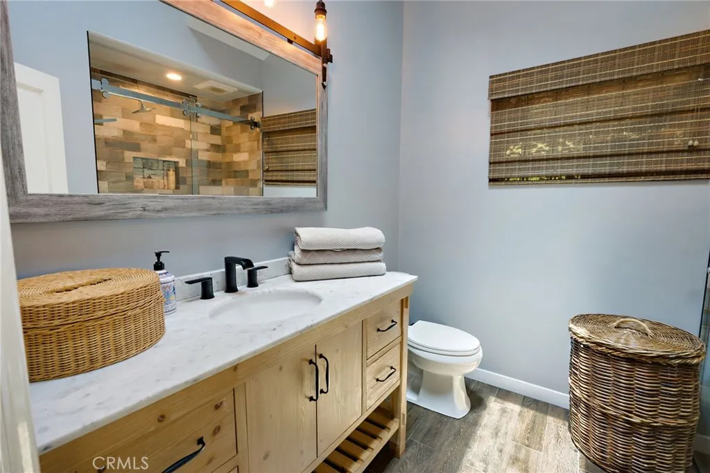 8 Quail Ridge Road S, Rolling Hills, California 90274 home-pic-37