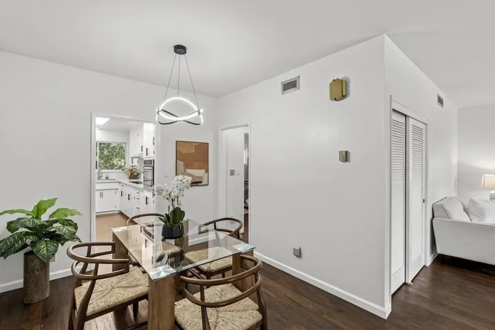 14345 Saratoga Avenue 37, Saratoga, California 95070
