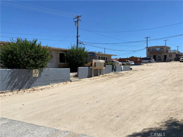 16675 Mojave, Victorville, California 92395