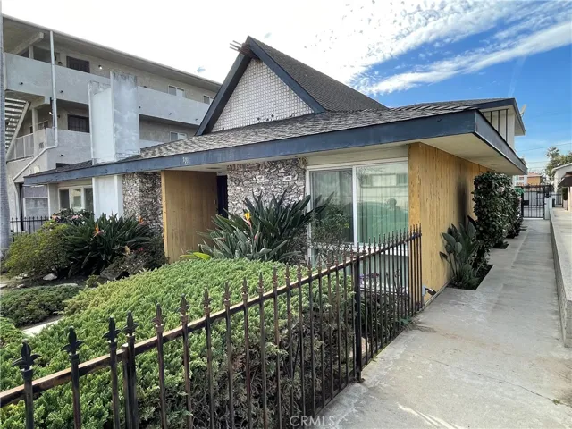 701 S Grevillea Avenue, Inglewood, California 90301