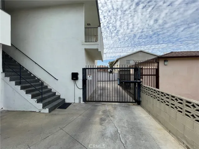 701 S Grevillea Avenue, Inglewood, California 90301
