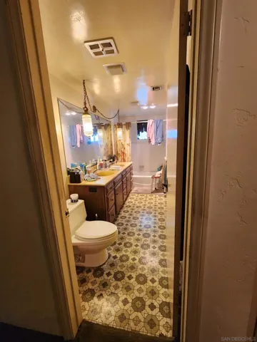 16220 Del Norte, Poway, California 92064