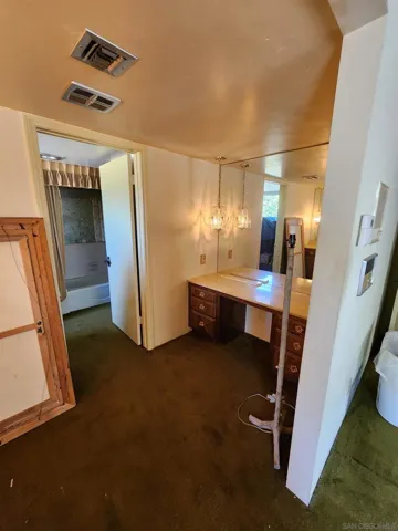 16220 Del Norte, Poway, California 92064