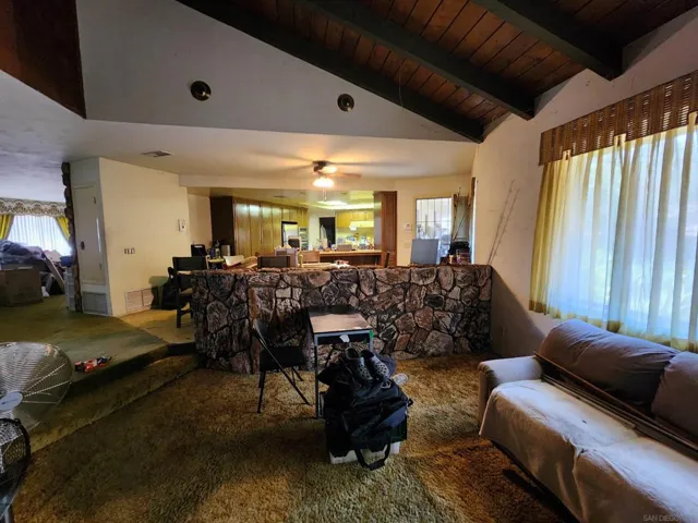 16220 Del Norte, Poway, California 92064