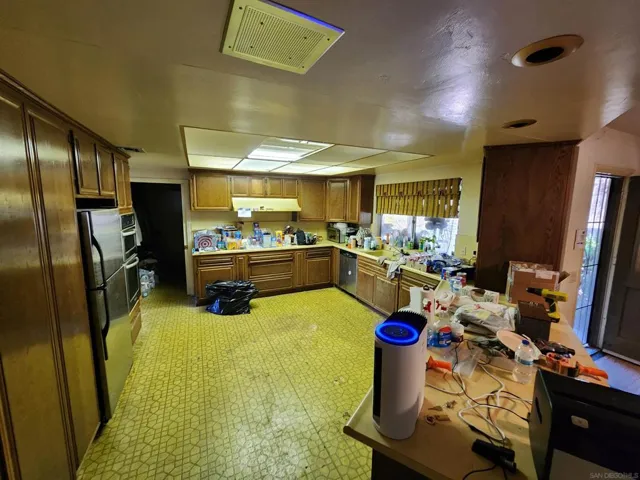 16220 Del Norte, Poway, California 92064