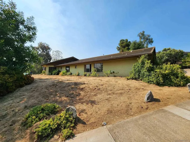 16220 Del Norte, Poway, California 92064