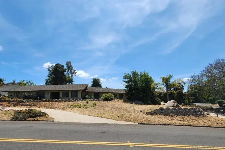 16220 Del Norte, Poway, California 92064