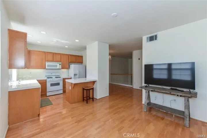 1718 Timberwood, Irvine, California 92620