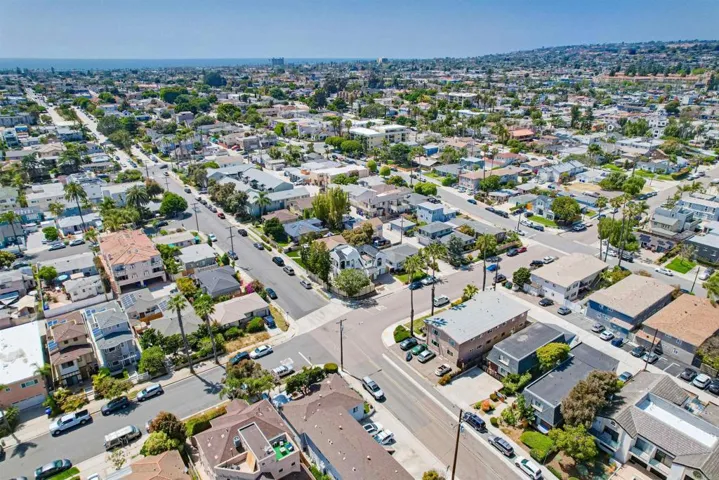 1976 Pacific Beach Dr, San Diego, California 92109