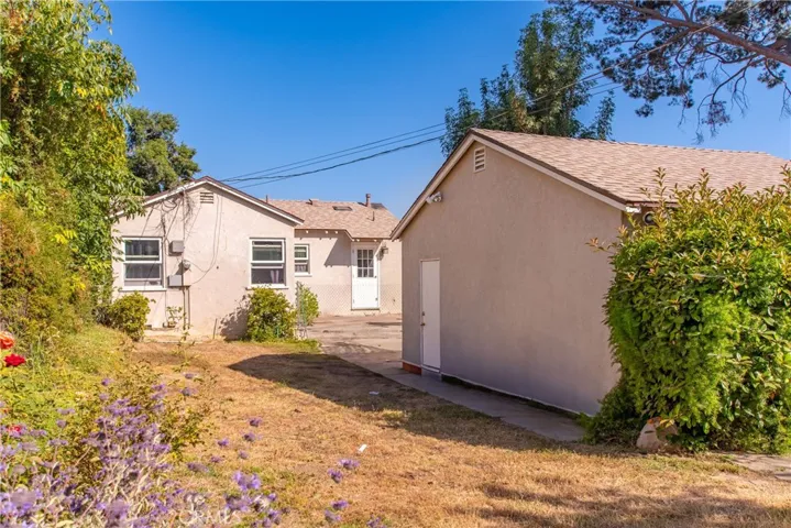 13257 Dyer Street, Sylmar, California 91342