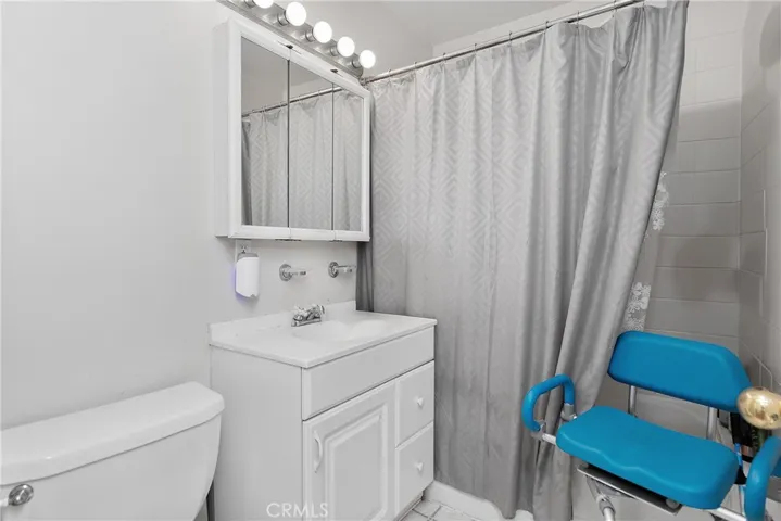 13257 Dyer Street, Sylmar, California 91342