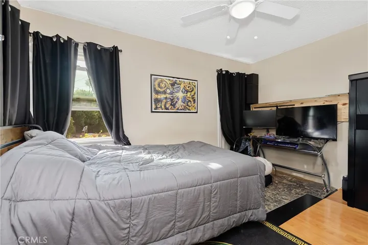 13257 Dyer Street, Sylmar, California 91342
