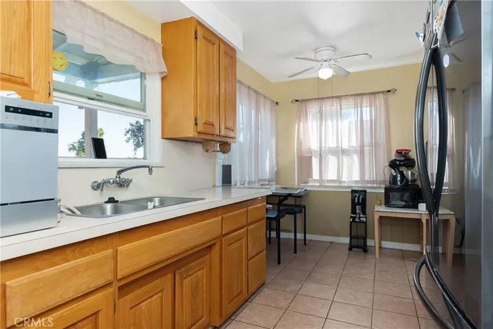 13257 Dyer Street, Sylmar, California 91342