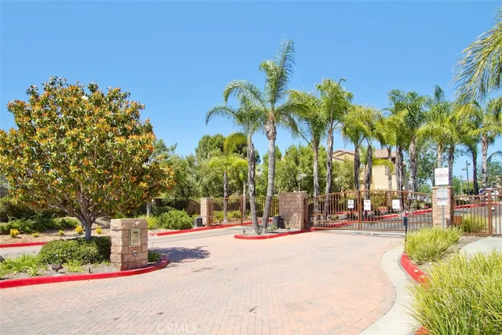 41690 Wild Iris Avenue 3, Murrieta, California 92562
