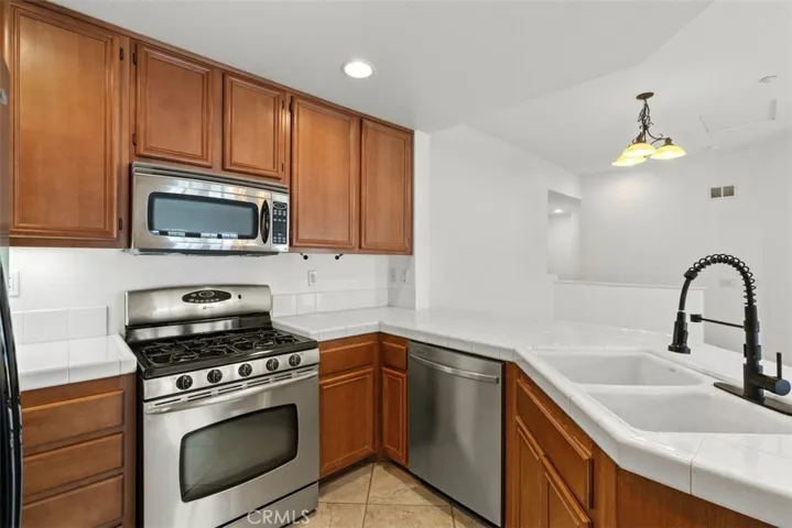 41690 Wild Iris Avenue 3, Murrieta, California 92562