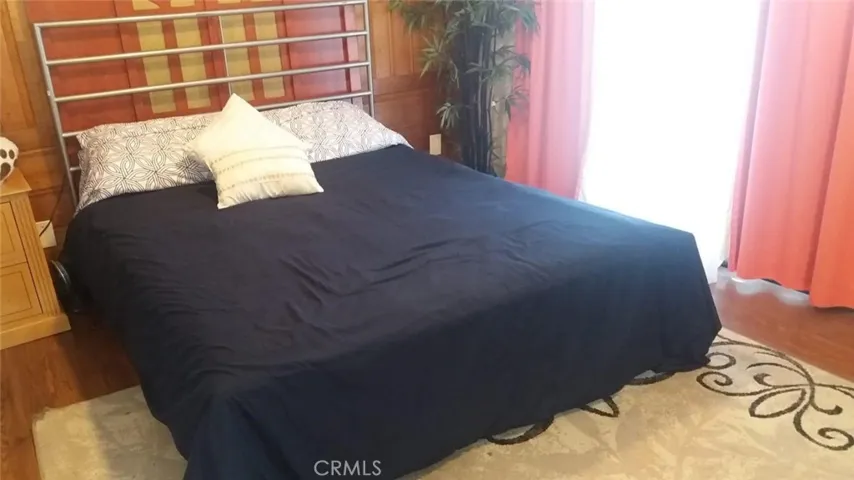 23663 Lake Drive, Crestline, California 92325