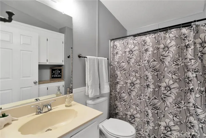 2121 East Avenue I 24, Lancaster, California 93535