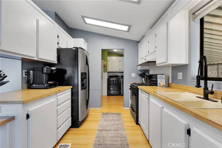 2121 East Avenue I 24, Lancaster, California 93535