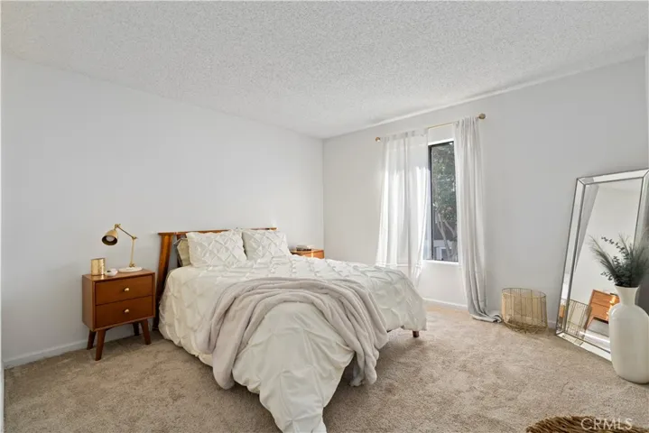 54 Streamwood, Irvine, California 92620