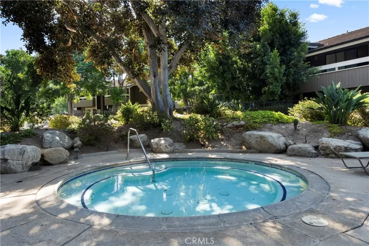 54 Streamwood, Irvine, California 92620