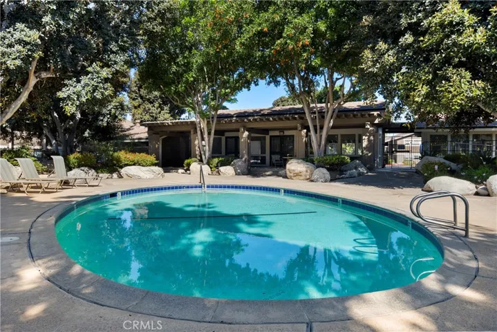 54 Streamwood, Irvine, California 92620