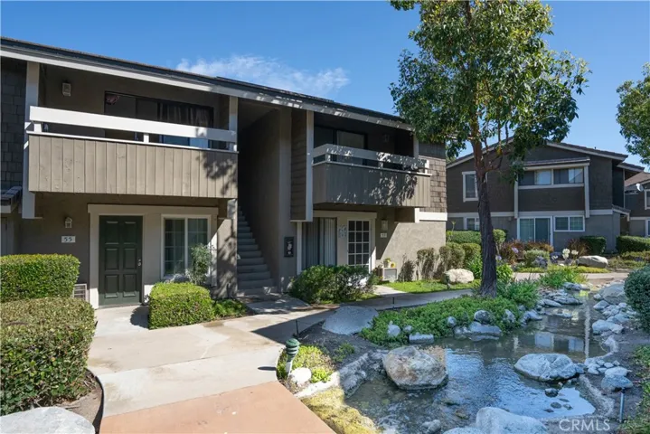 54 Streamwood, Irvine, California 92620
