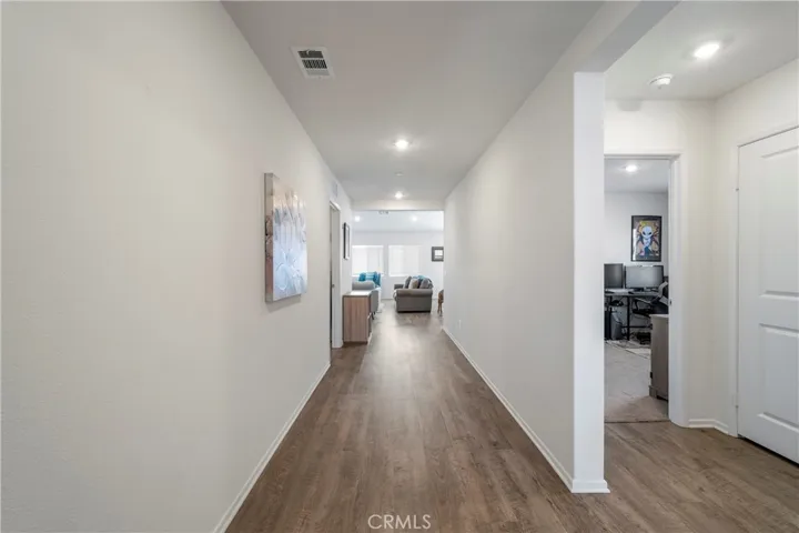 1341 Honor Way, Hemet, California 92543