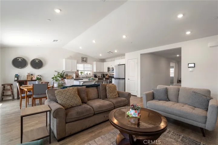1341 Honor Way, Hemet, California 92543