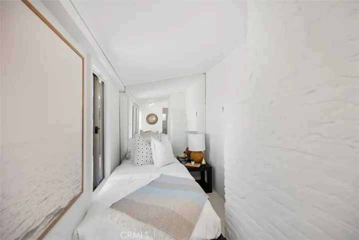 Upstairs Unit Bonus Bedroom
