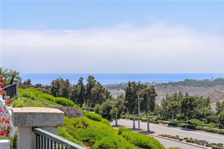 2460 Calle Aquamarina, San Clemente, California 92673