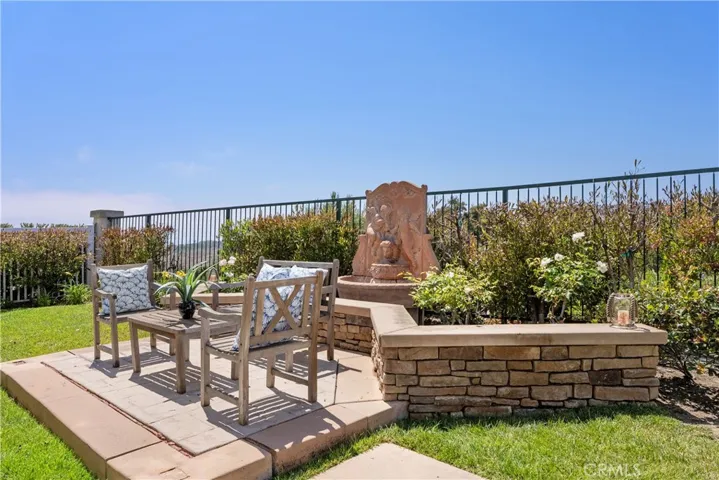 2460 Calle Aquamarina, San Clemente, California 92673