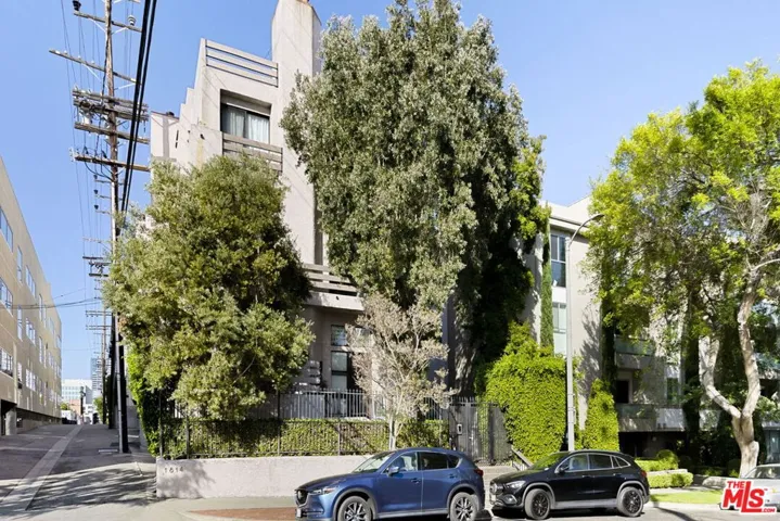 1814 Thayer Avenue 4, Los Angeles, California 90025