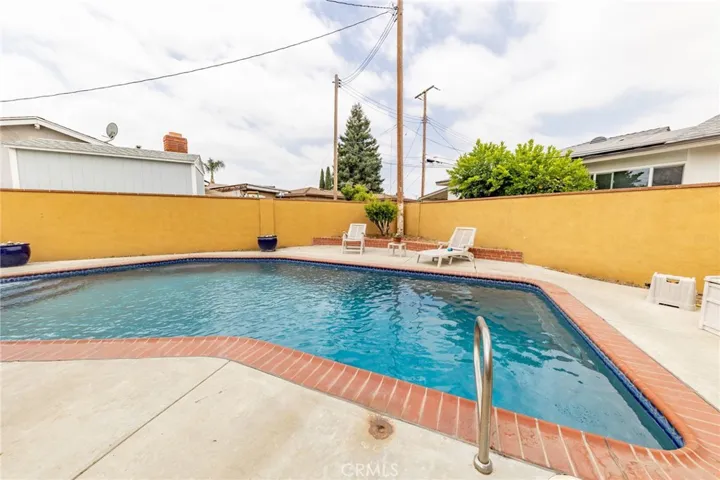 14362 Walnut Creek, Baldwin Park, California 91706
