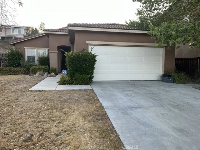 105 Festive Court, Beaumont, California 92223