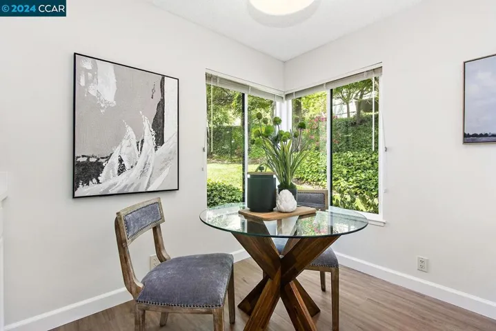 Breakfast Nook