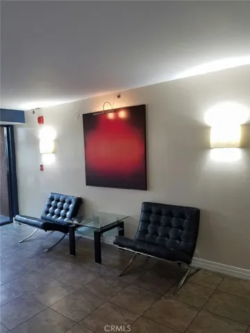 21550 Burbank Boulevard 208, Woodland Hills, California 91367