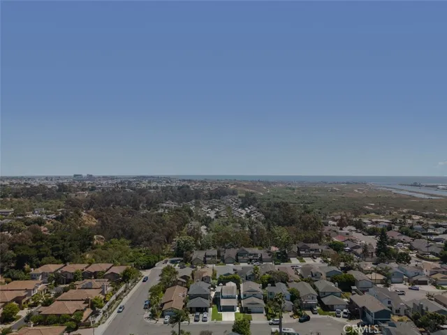 1089 Glen Circle, Costa Mesa, California 92627