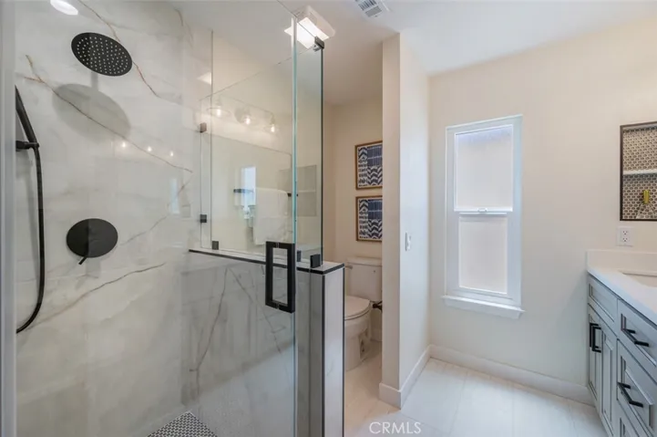1089 Glen Circle, Costa Mesa, California 92627