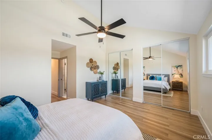 1089 Glen Circle, Costa Mesa, California 92627