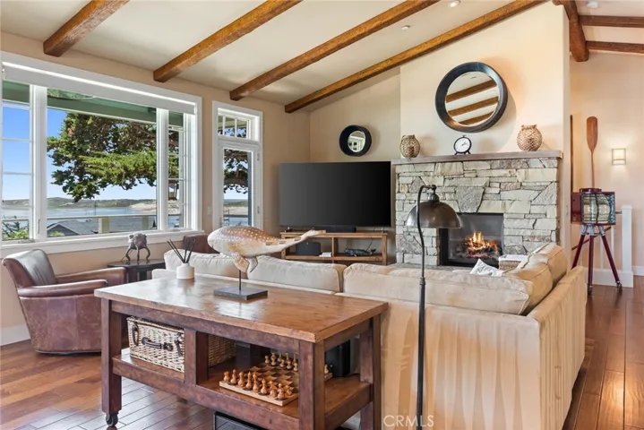 281 Main Street, Morro Bay, California 93442